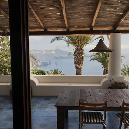 Quattrocchi - Giardino E Terrazzi Con Vista Panoramica Sul Mare, Etna E Vulcano Hébergement de vacances