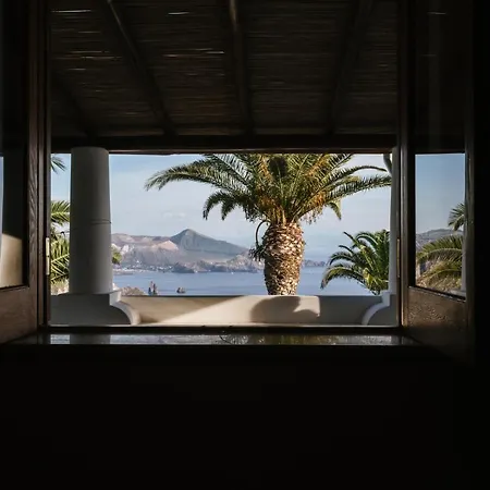 Quattrocchi - Giardino E Terrazzi Con Vista Panoramica Sul Mare, Etna E Vulcano Vakantiehuis *