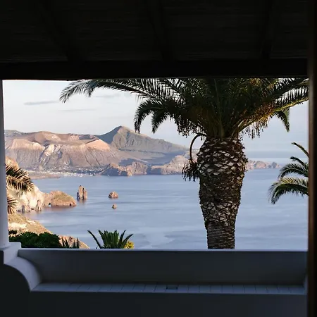 Vakantiehuis Quattrocchi - Giardino E Terrazzi Con Vista Panoramica Sul Mare, Etna E Vulcano Lipari (Isola Lipari)