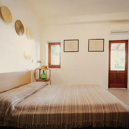 Vakantiehuis Quattrocchi - Giardino E Terrazzi Con Vista Panoramica Sul Mare, Etna E Vulcano