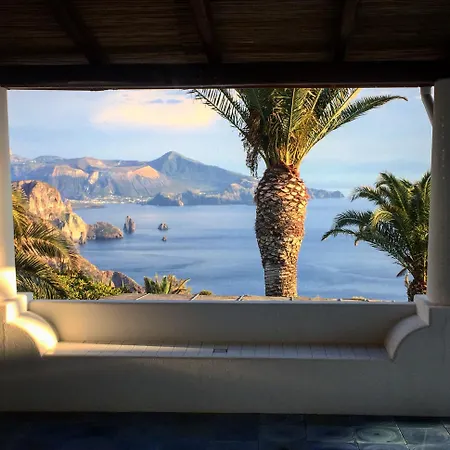 Holiday home Quattrocchi - Giardino E Terrazzi Con Vista Panoramica Sul Mare, Etna E Vulcano