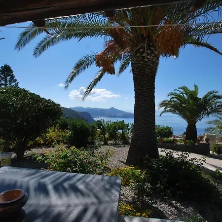 Vakantiehuis Quattrocchi - Giardino E Terrazzi Con Vista Panoramica Sul Mare, Etna E Vulcano